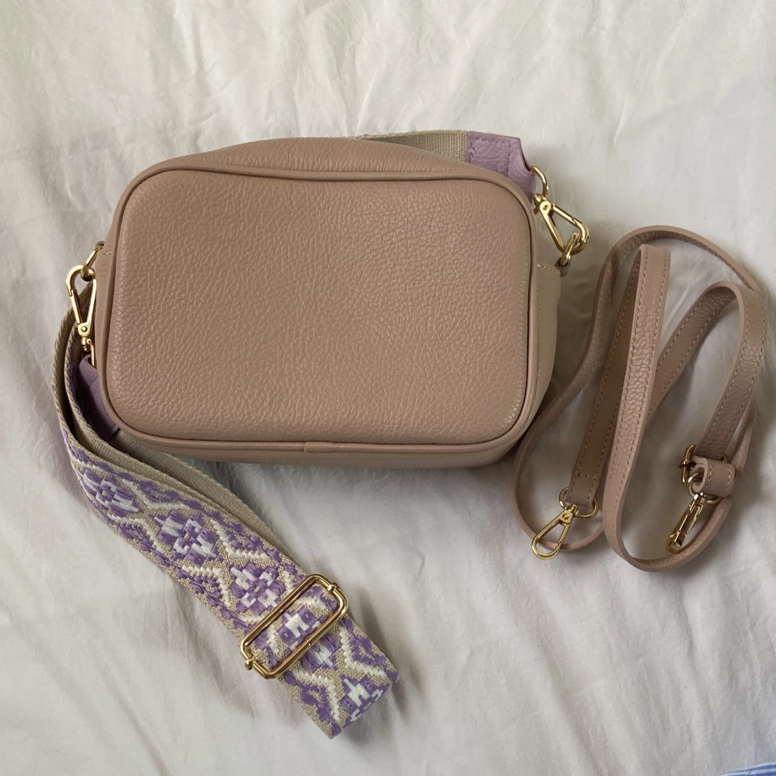 Genuine Leather Made in Italy bag - 90