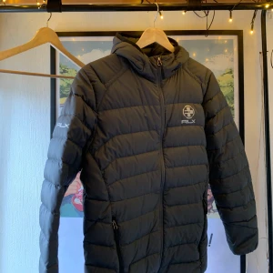 Rlx jacka - ralph lauren - Tunn dunjacka från rlx som inte passar längre