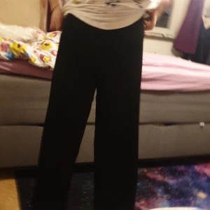 Byxor - För stor priset kan diskuteras använd en gång för att ta bilden tvättas innan köp