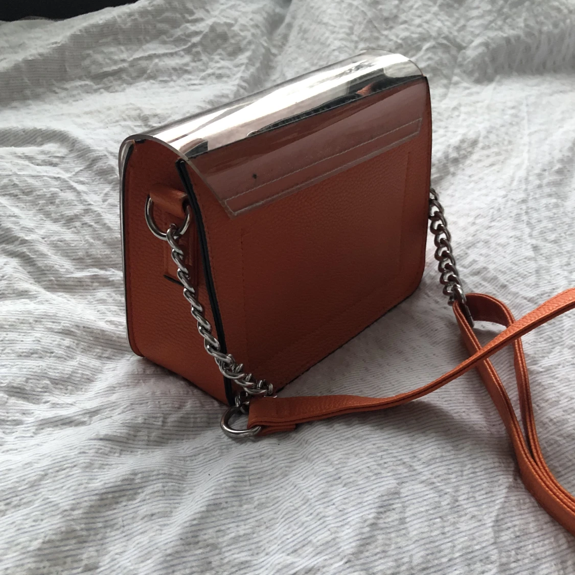 genomskinlig axelremsväska - 91