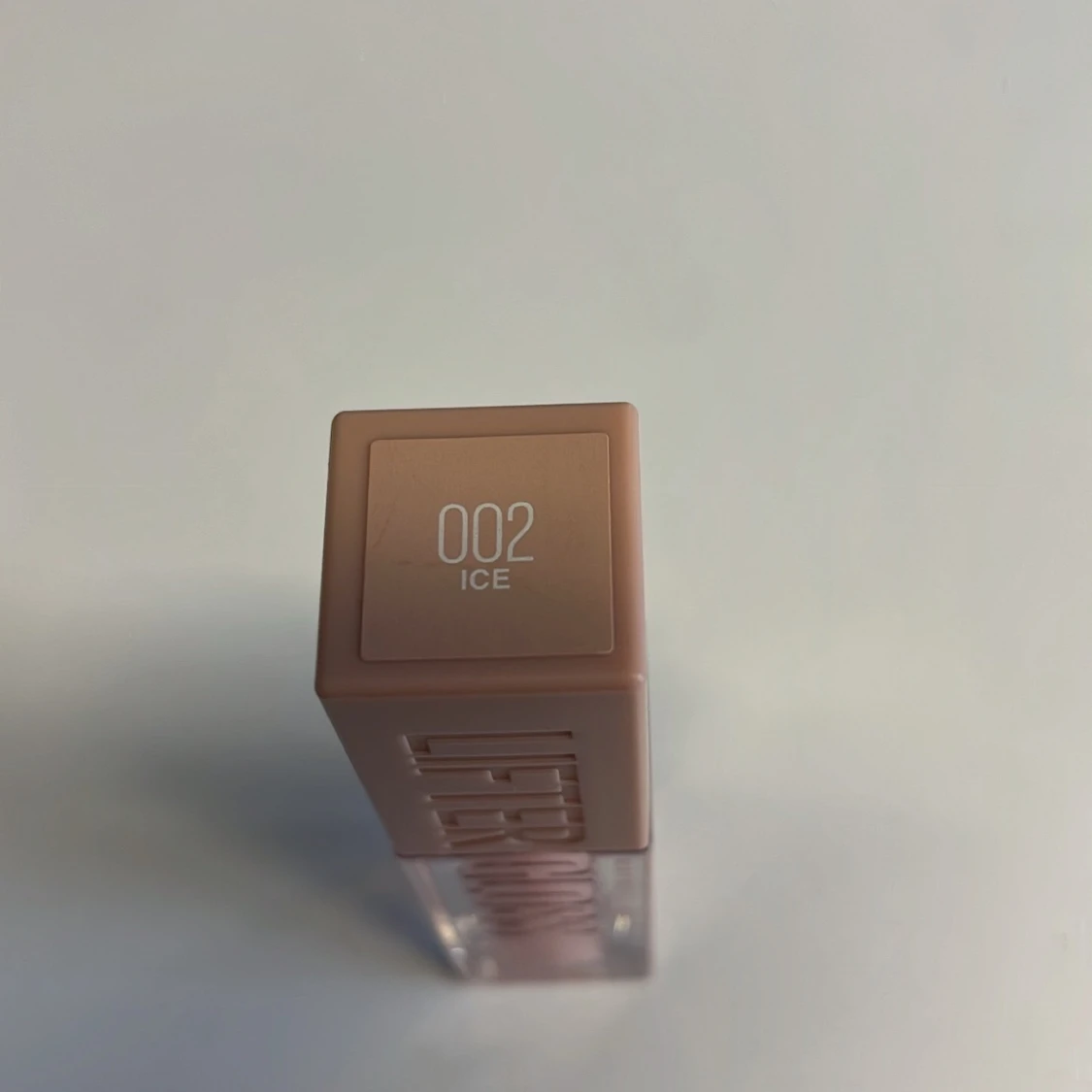 Läppglans från Maybeline  - 90