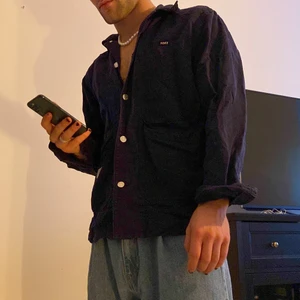 Skjorta från Yoke  - Bra skick, knappt använd