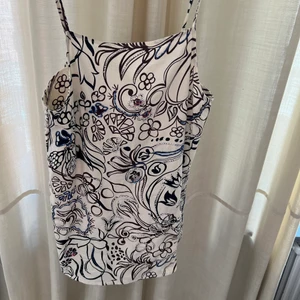 Klänning - Klänning med paljetter från zara!! 