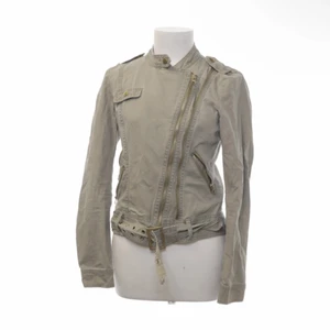 Jacka  - Grön jacka från Vero Moda storlek Xs  Som ny 