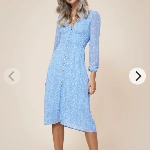 Adoore klänning - Använt endast 2 gånger!  Storlek S/36 960kr med frakt