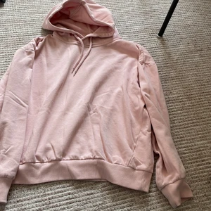 Huddie  - Ljusrosa huddie från lager 157