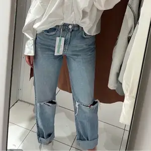Helt nya Gina Tricot jeans i storlek 36! Nypris-599kr 💕😊✨
