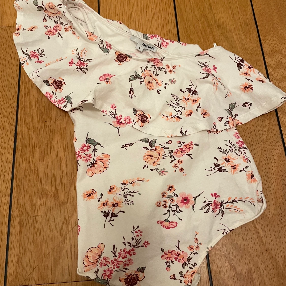 Vit body Tally Weijl Stl S