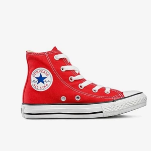 Röda converse - Säljer mina röd höga converse, köpte på Zalando för ca 700kr! Sparsamt använda och har några defekter💕