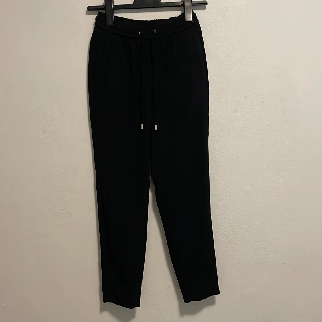 Pull-on byxor från H&M - 90