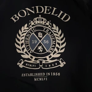 Bondelid Tröja - Storlek: S  Mycket bra skick, används ca 10ggr. 