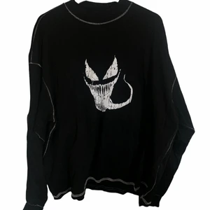 Drainer Longsleeve - Storlek M sitter som en L, aldrig använd