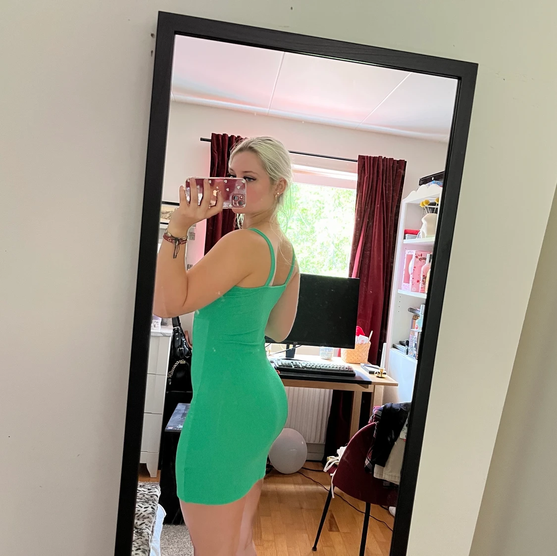 Grön klänning - 90