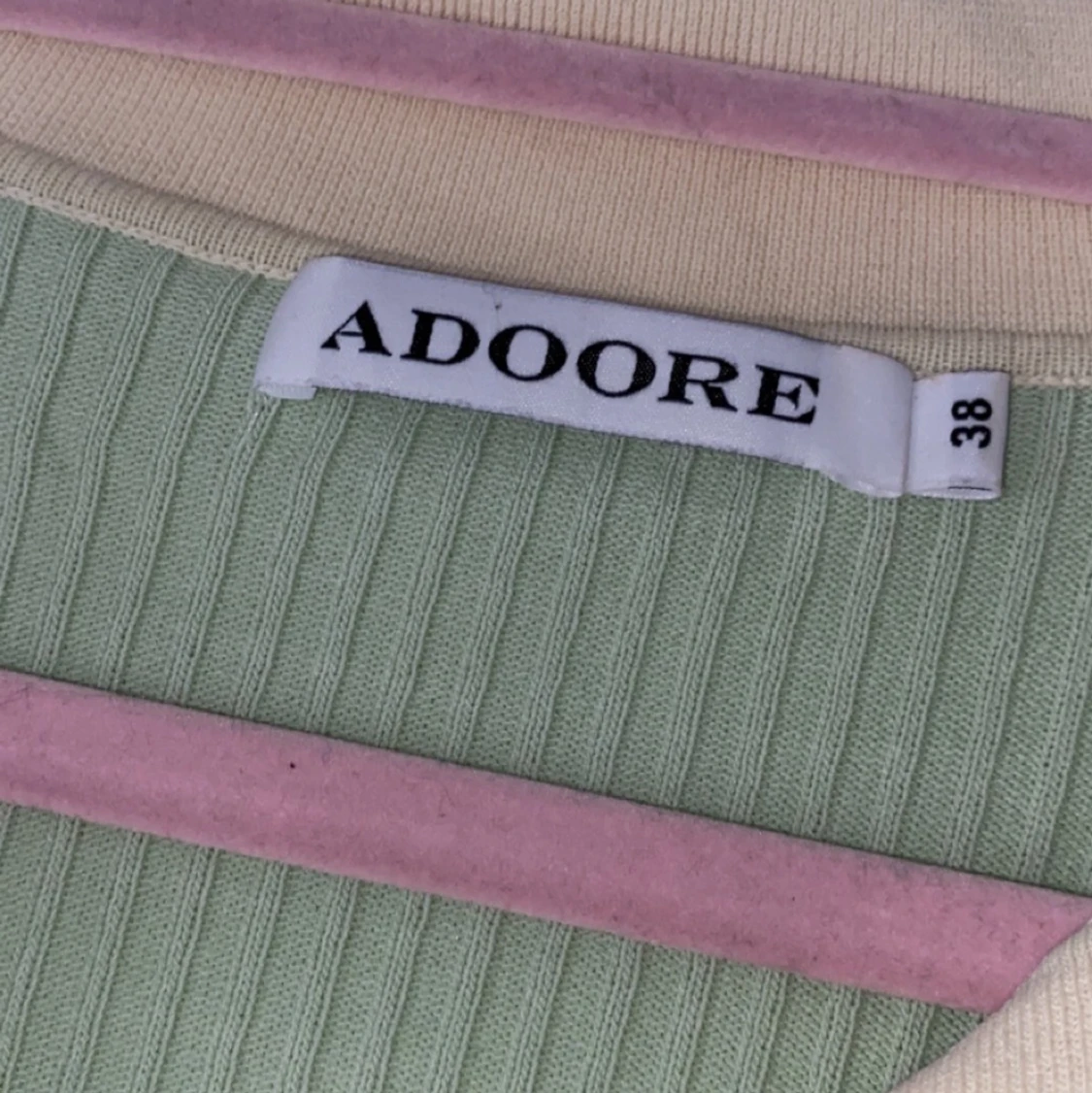 Adoore knitted Collar dress pistage  - 90