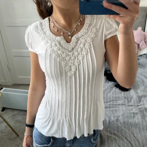 Topp!  - Så snygg topp som passar till allt❤️