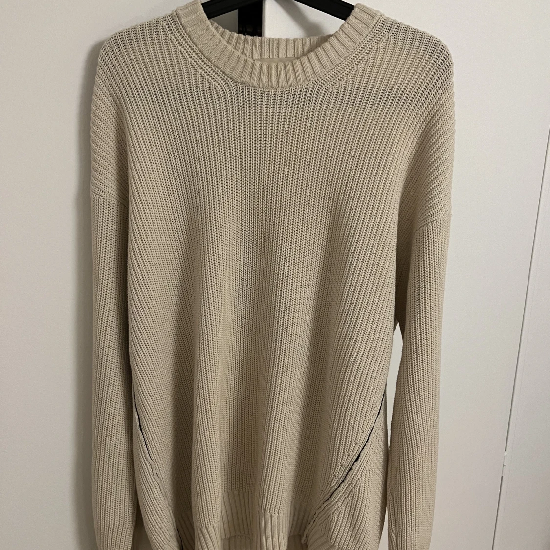 Adnym stickad tröja