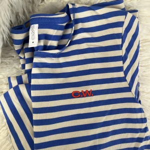 Långärmad tröja  - Helt oanvänd långärmad tröja från cw storlek S.