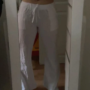 Linnebyxor  - Linnebyxor perfekta till sommaren, hör gärna av er för fler bilder 