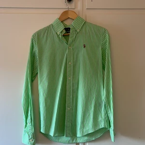 Ralph lauren skjorta  - Helt oanvänd Ralph lauren skjorta 