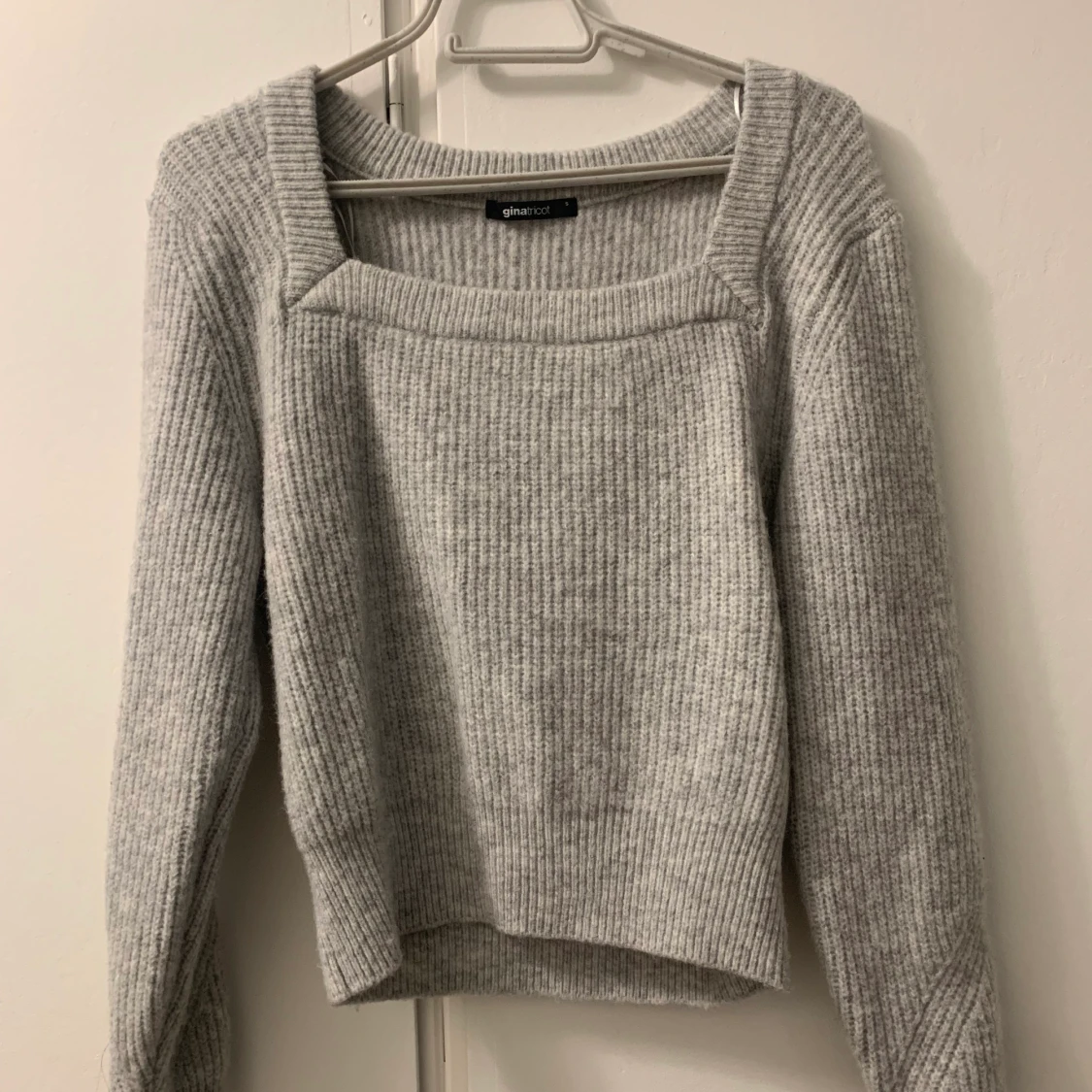Stickad tröja från gina 