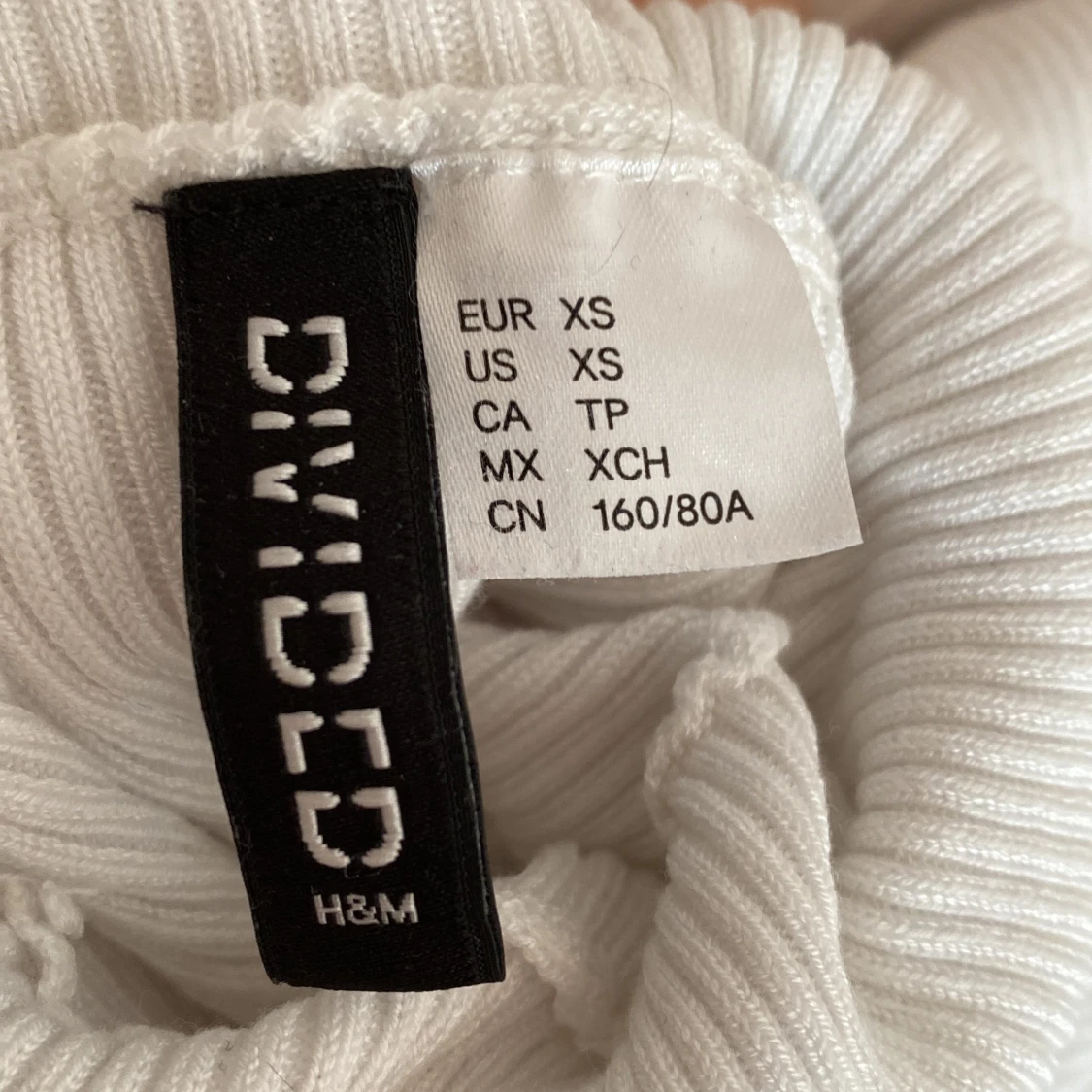 Vit polo från h&m strl Xs - 90