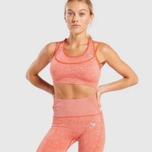 Helt oanvänd Sport BH Gymshark Ord.pris 499 - VITAL RISE SEAMLESS SPORTS BRA. Helt oanvänd. Färg Orange Marl