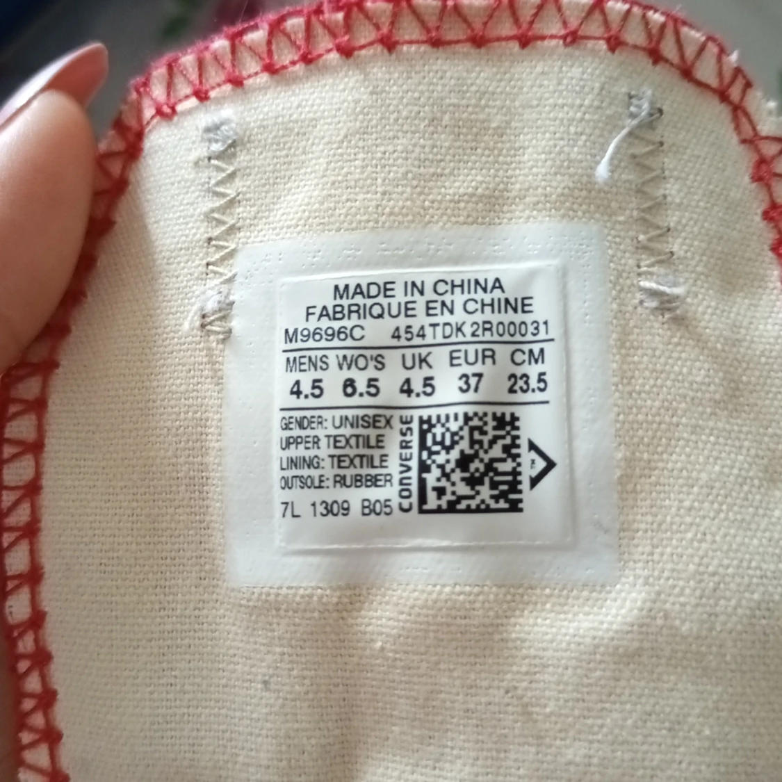 Röda converse - 91