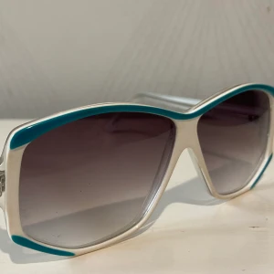 Retro solglasögon  - Retro solglasögon 