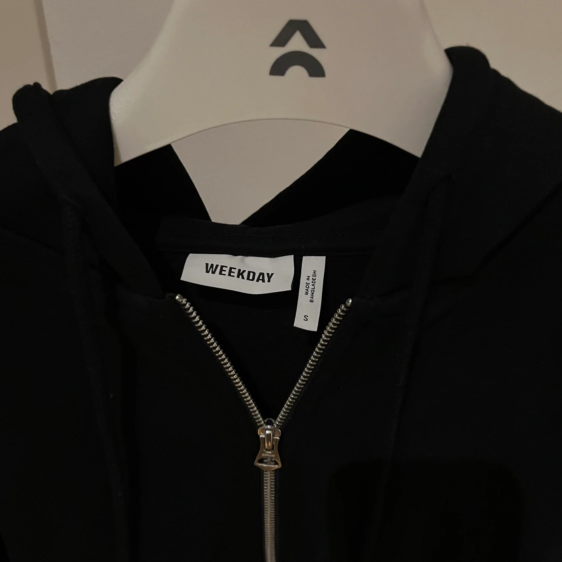 Weekday zip Hoodie strl S  - 91