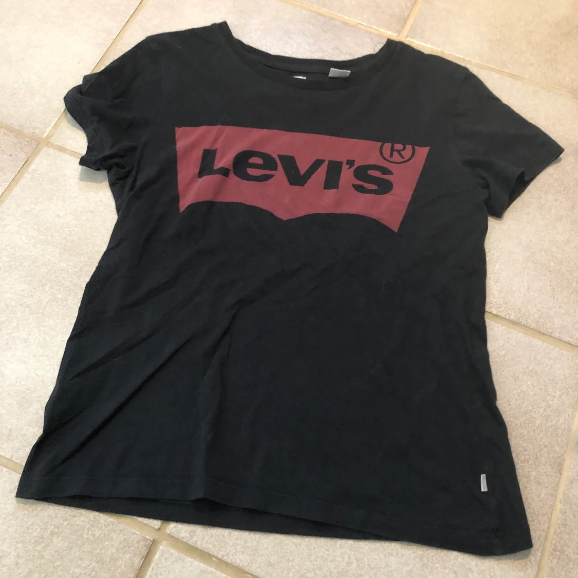 Levis t shirt 