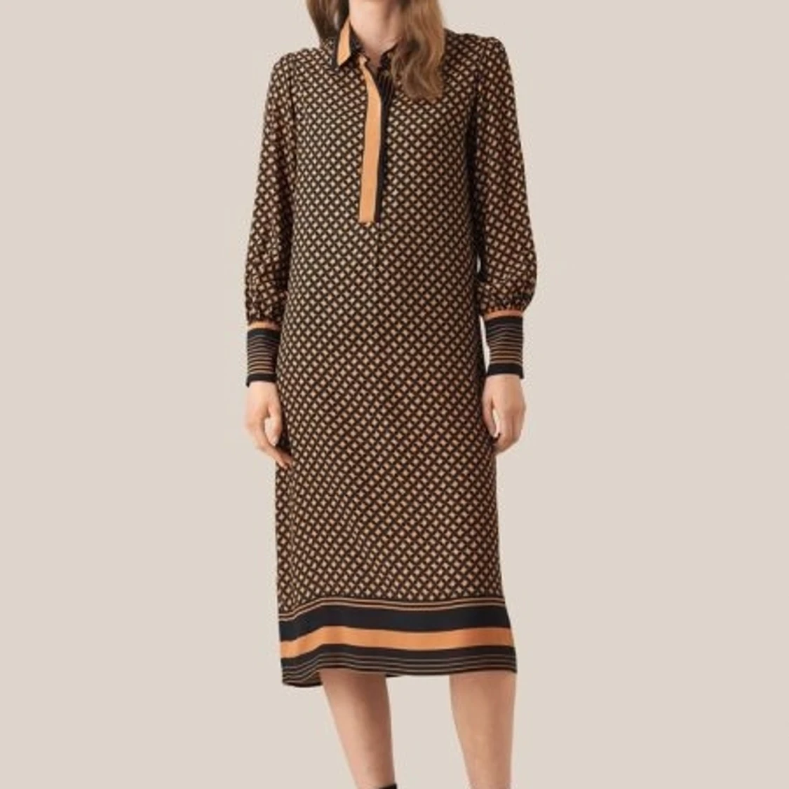 Second female dress - 91