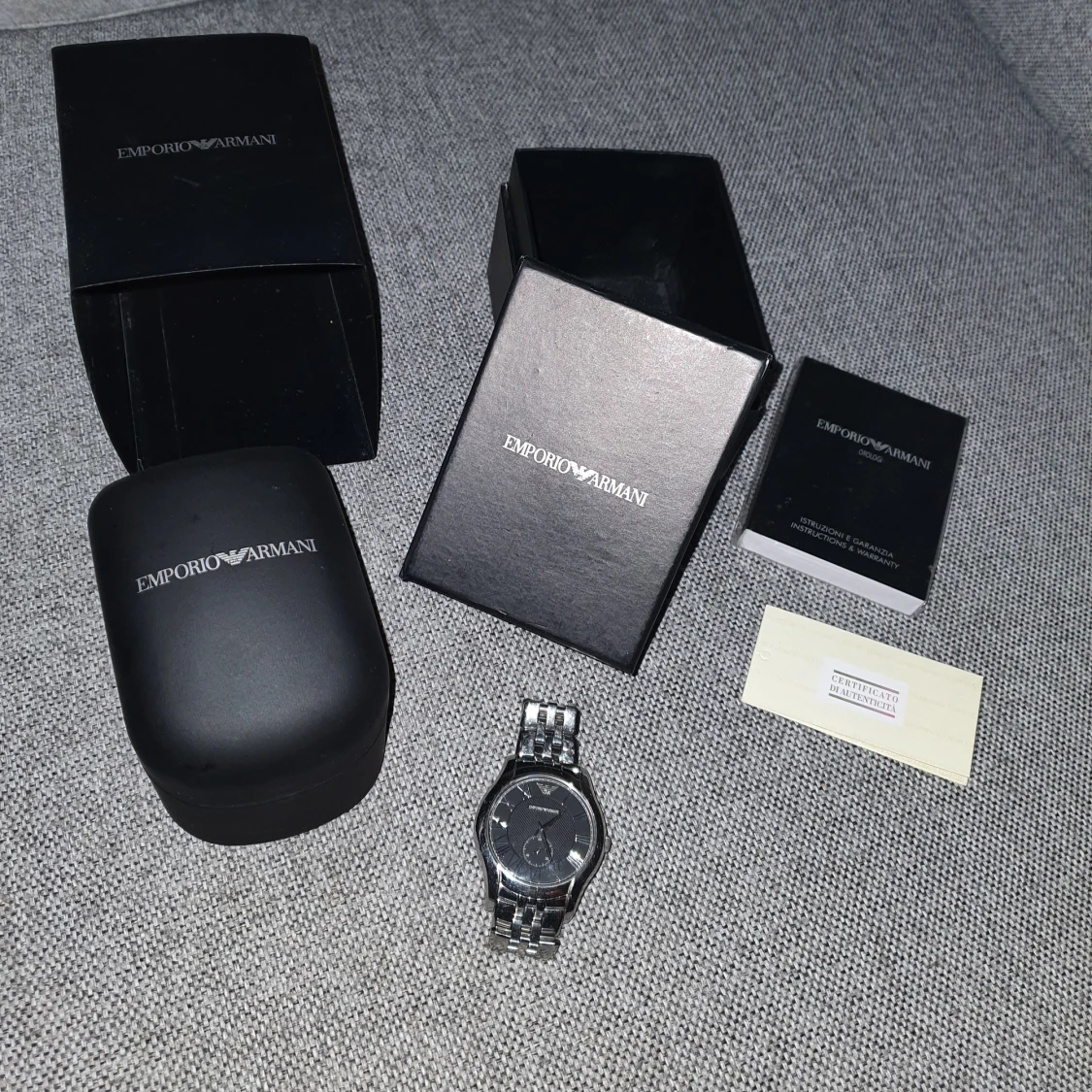 Armani klocka