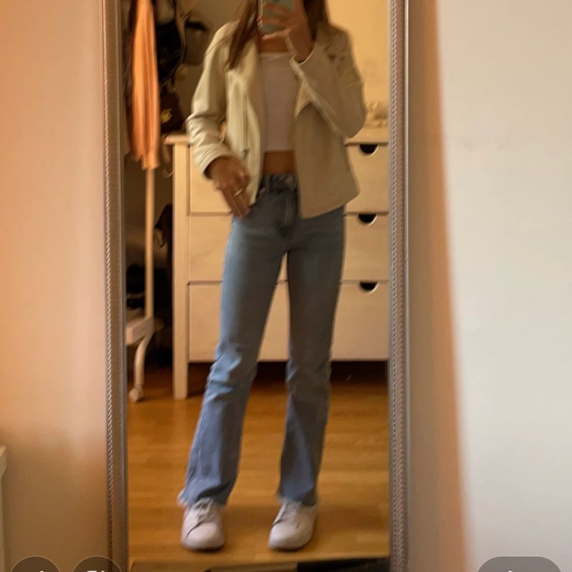 Utsvängda jeans - 90