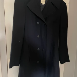 Kavaj - Jättefin kavaj som är lite längre 