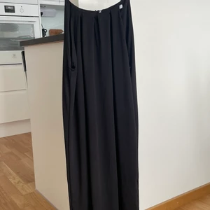 Svart klänning - Svart klänning från Gina Tricot