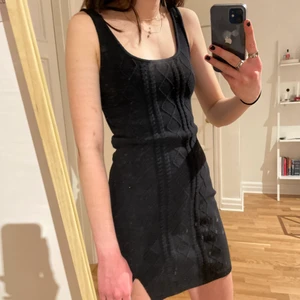 Klänning - Stickad klänning från h&m :)