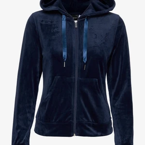 Gina tröja, marinblå          - Köpte i fel storlek och oanvänd gång pga av det.😊  Funkar också om man vill ha en oversized tröja, dock är den inte så stor som man kan tro.Väldigt mysig o skön🥰(inte mina bilder) 