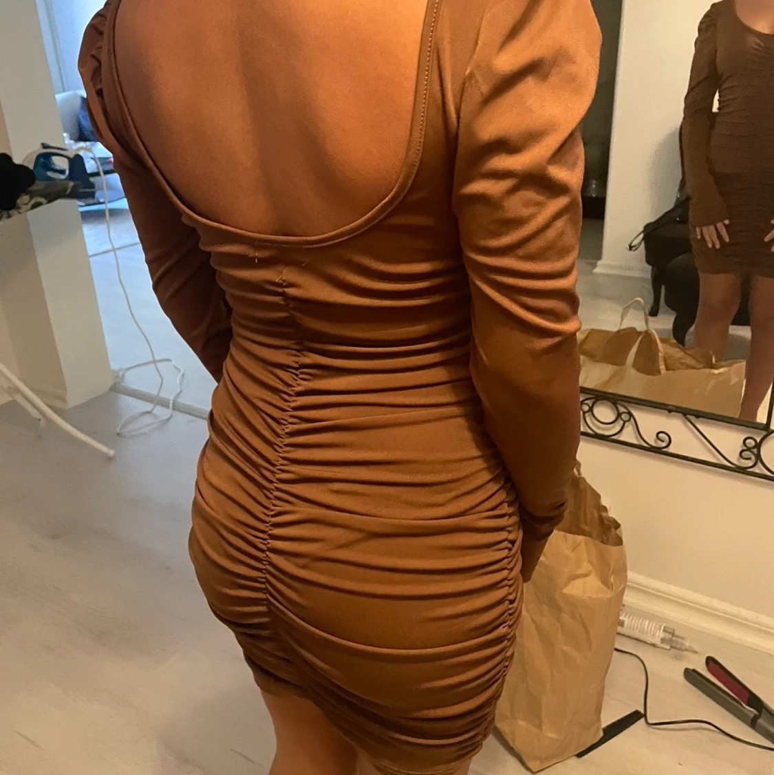 Brun minidress  - 90