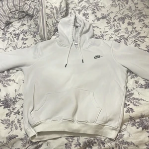 Den är för stor för mig  - Den är jätte kön för vinter 