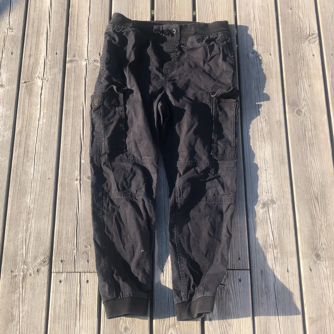 H&M byxor cargos - 90