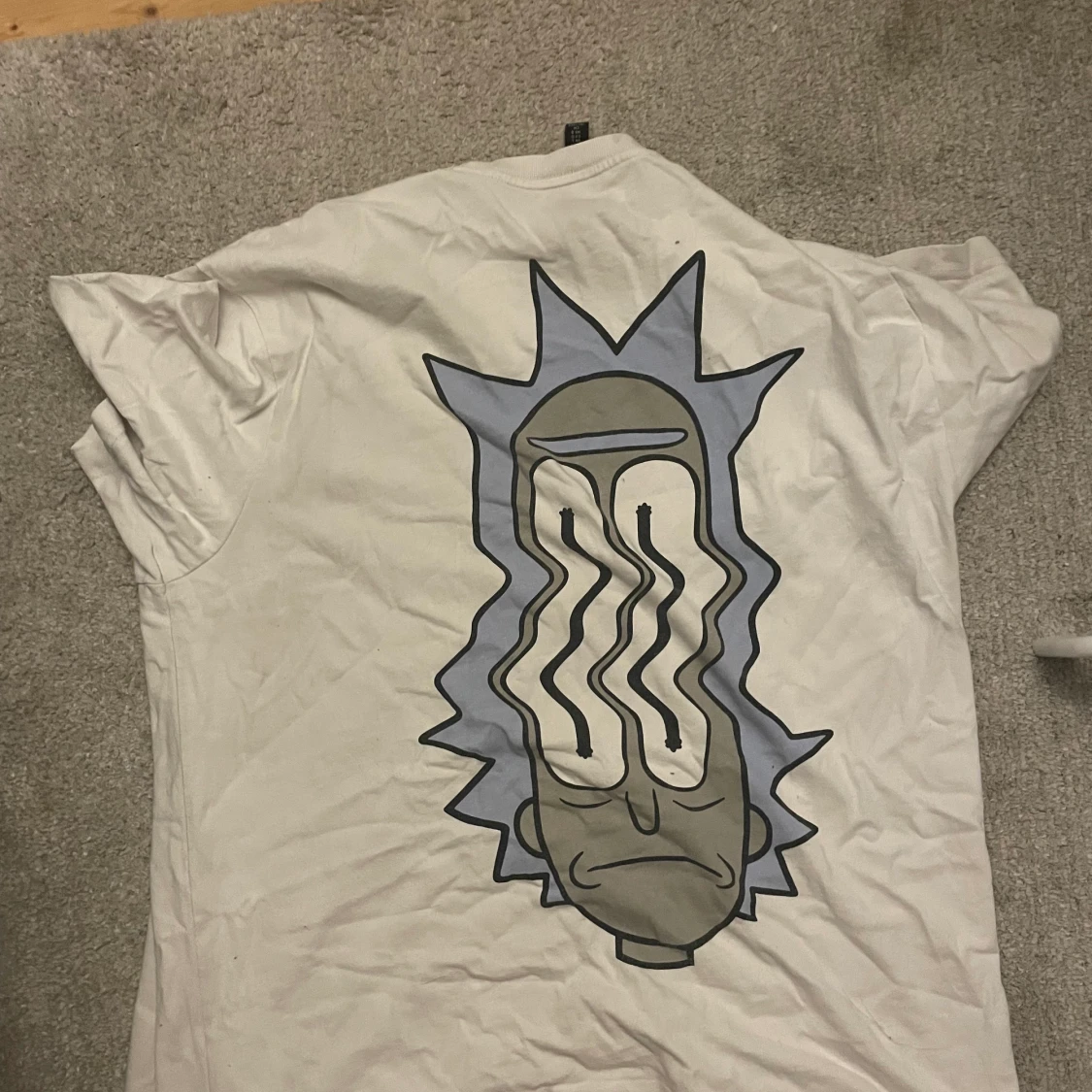 Vit rick & morty t-shirt!  - 90