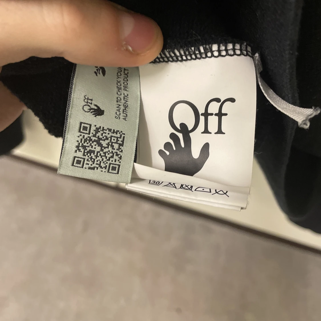 Offwhite caravaggio angel sweatshirt  - 91