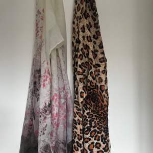 Animal print and flowers. Long and soft ! Each 30 and both for 50kr! 
