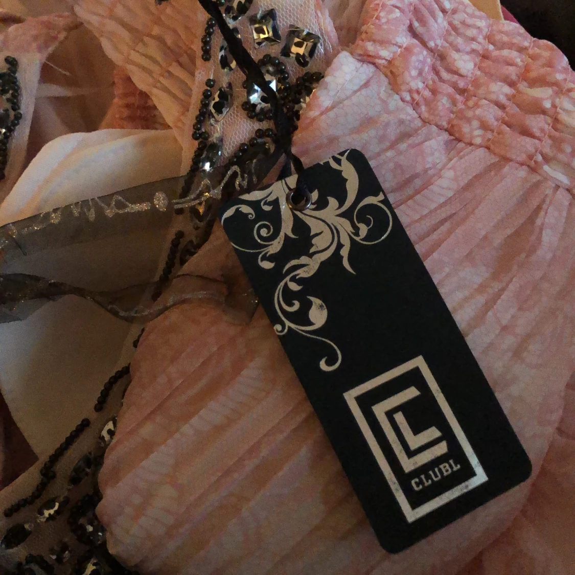 Somrig klänning med prislapp - 91