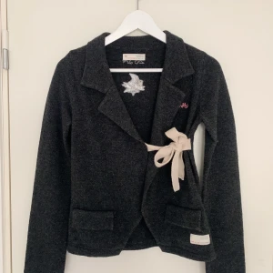 Odd Molly kofta, strl xs - Perfekt passform, kan vara något stickig 