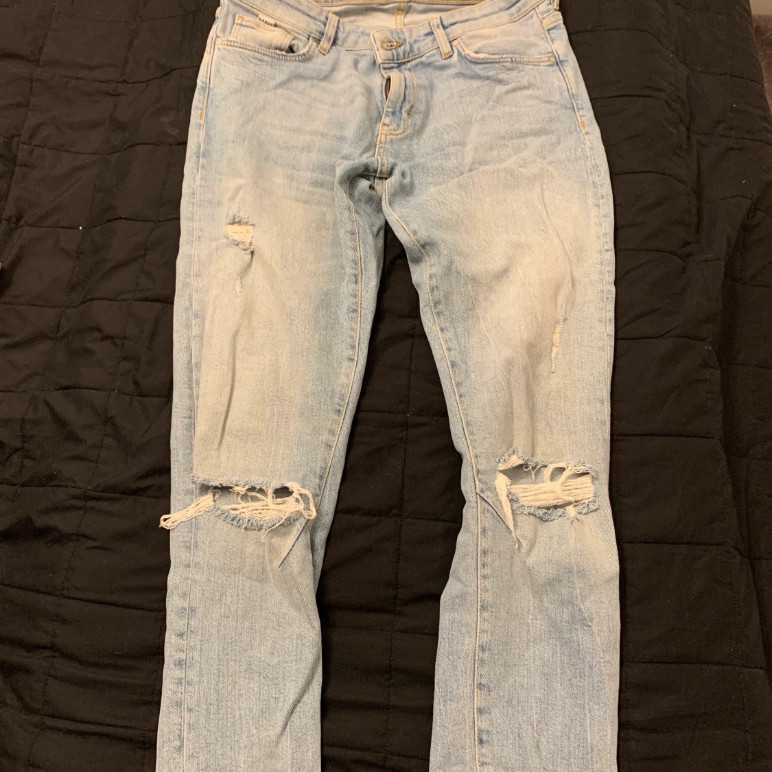 Krave distressed jeans