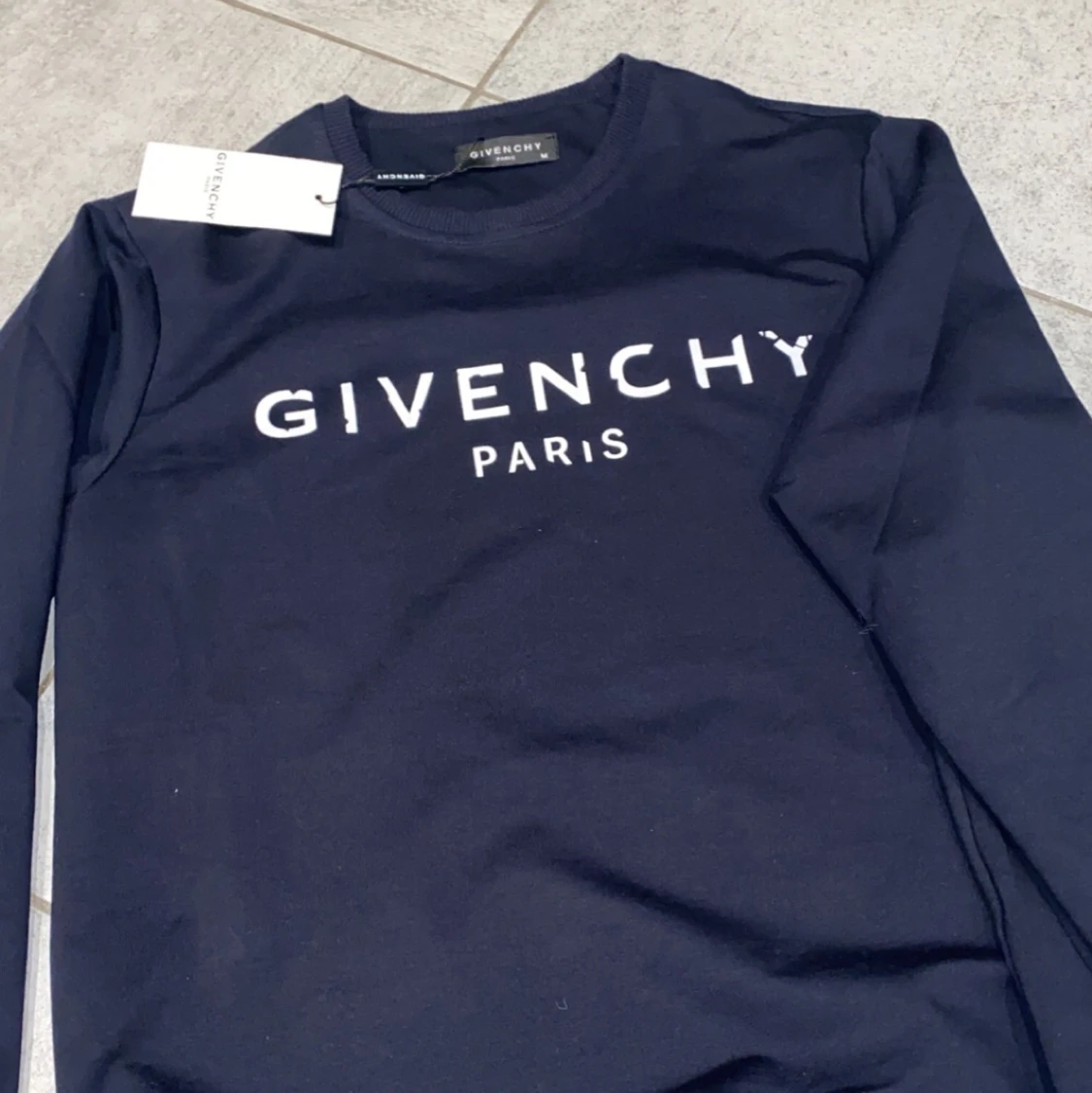 tröja ny svart & matinblå - 90