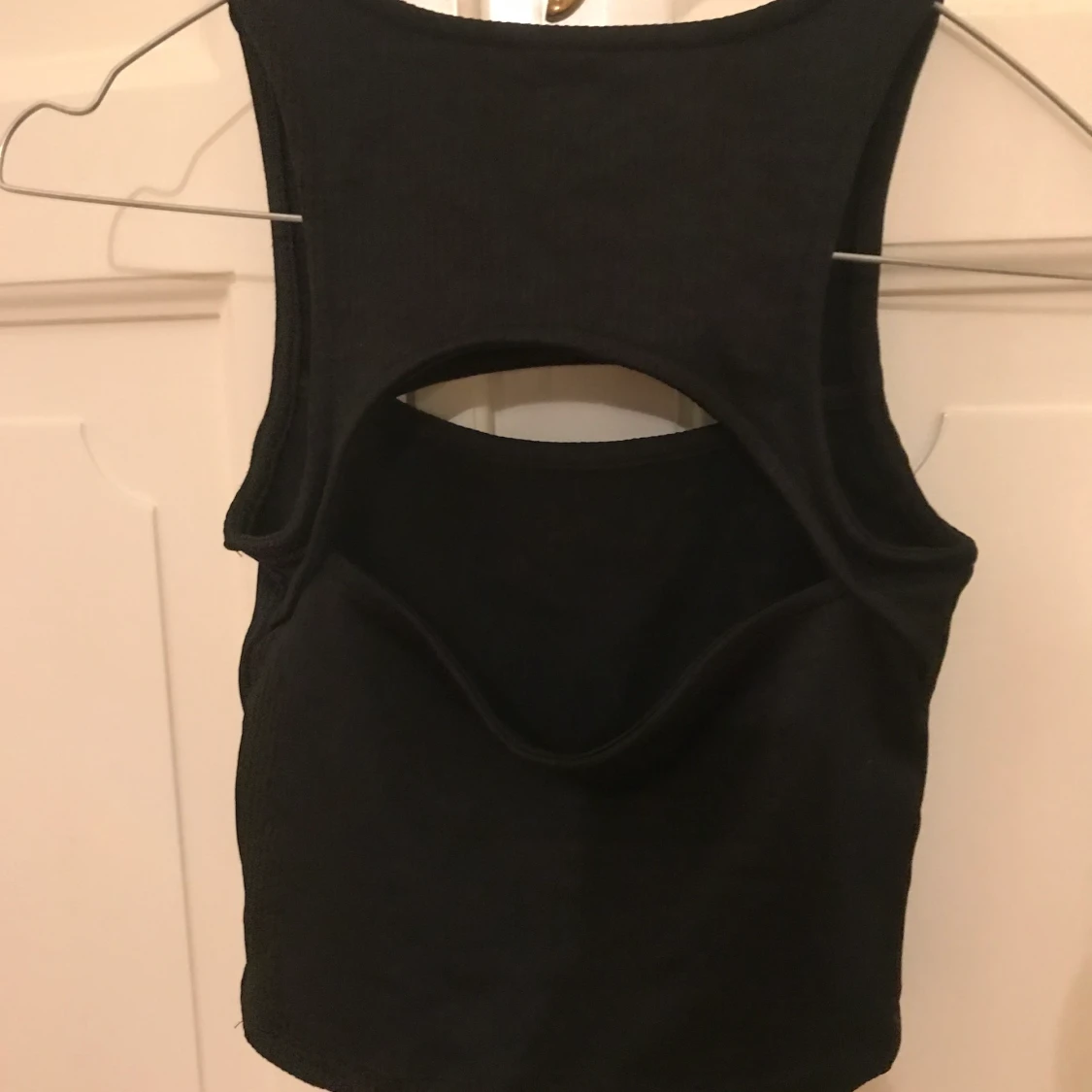 Svart cutout linne - 90