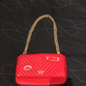 Victoria secret väska  - Använd få tal gånger tar endast swish