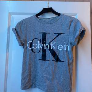 Fin Calvin Klein T-shirt 
